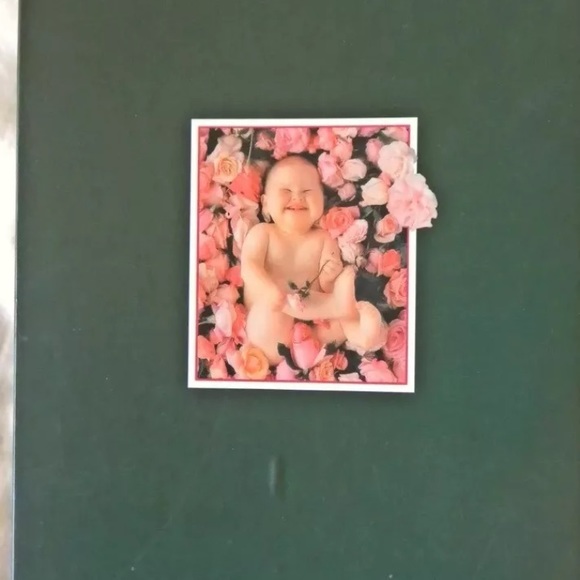 💢SOLD💢 ANNE GEDDES GIGGLING BABY PHOTO ALBUM - Picture 2 of 3